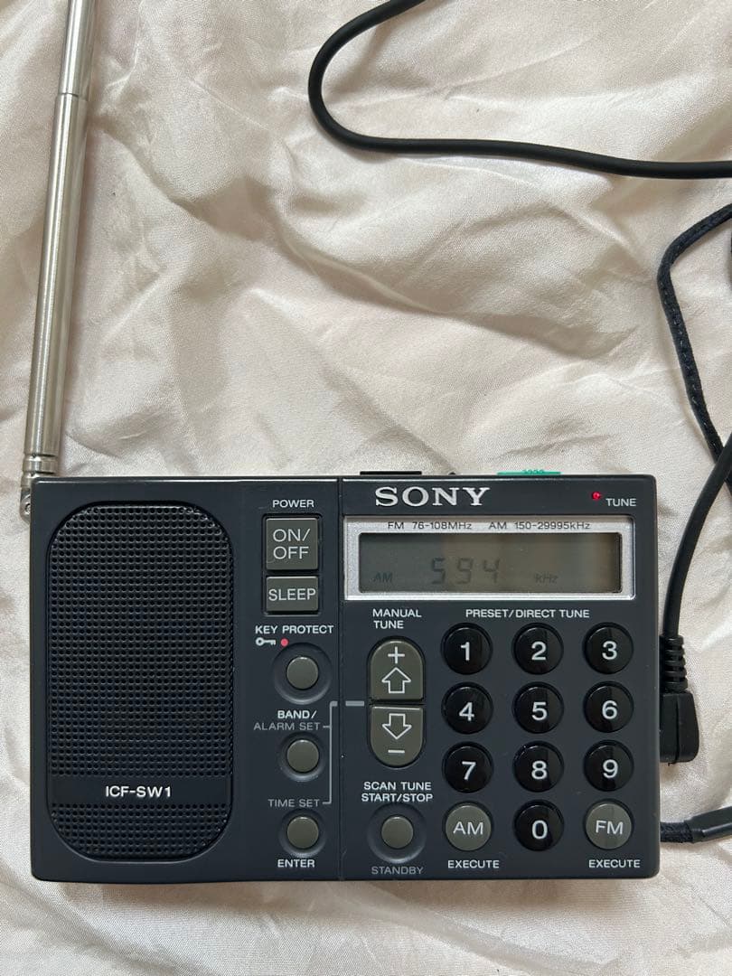 SONY ICF-SW1 FM/AM短波ラジオ 専用ケース付き