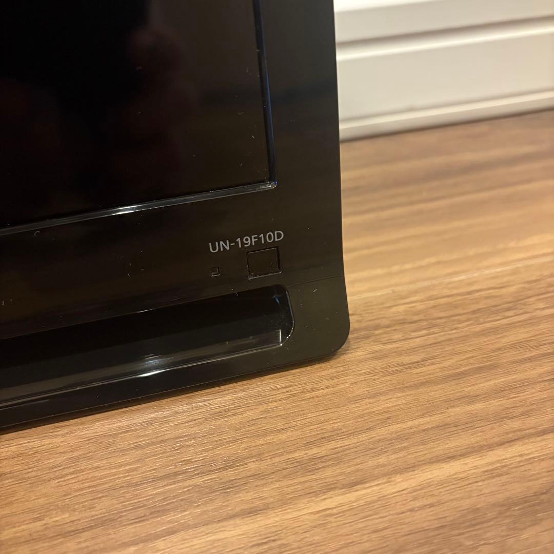 テレビ Panasonic UN-19F10D