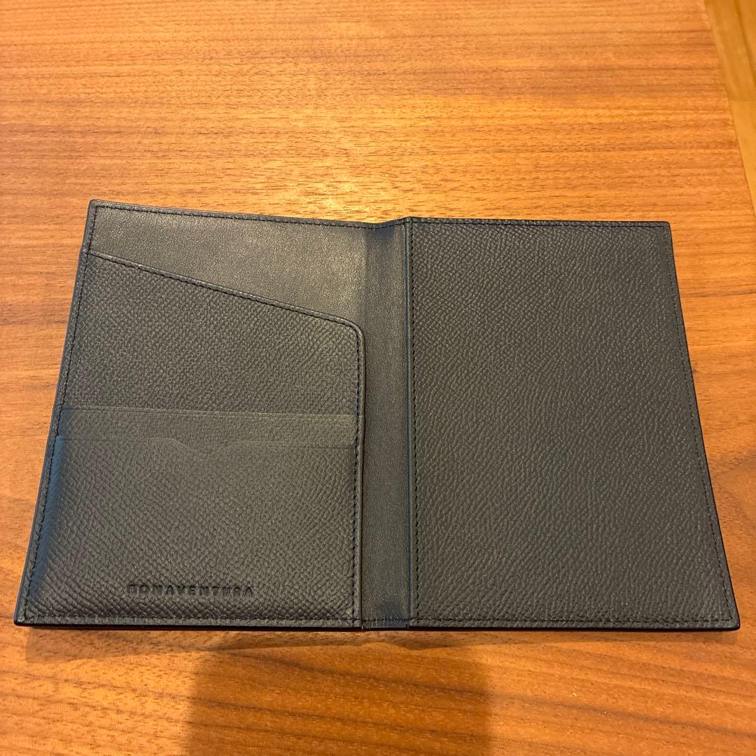 BONAVENTURA ボナベンチュラ　レザー パスポートケース