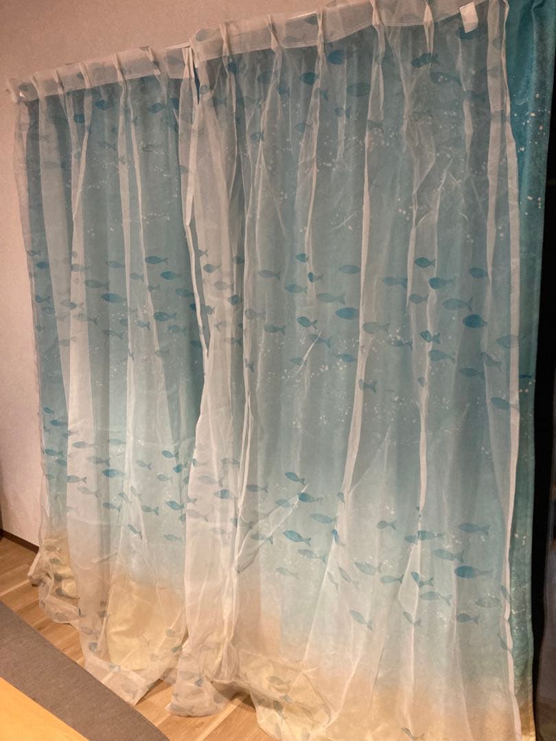 ビーチデザイン グラデーション遮光カーテンとフィッシュレースカーテンセット