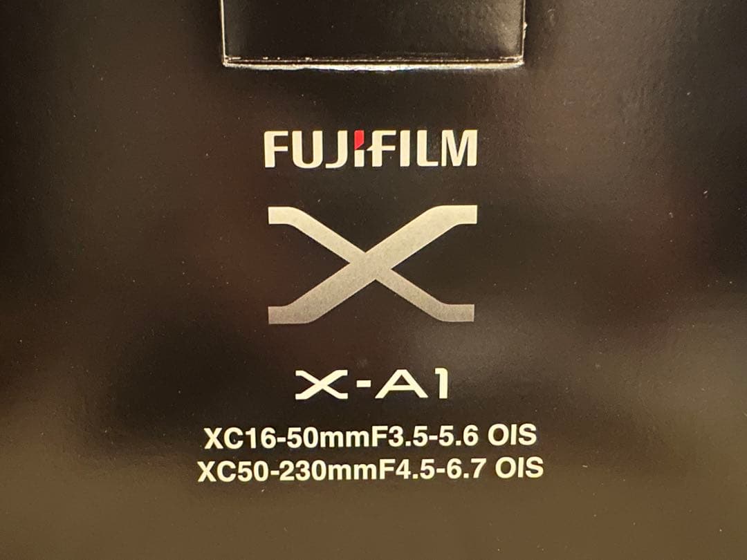 【美品】FUJIFILM X-A1 ダブルズームレンズキット ブラウン