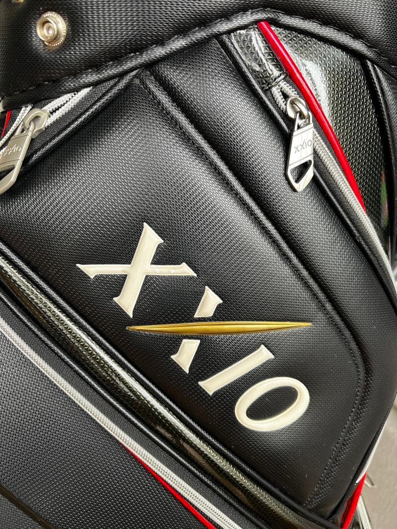 専用　XXIO ゼクシオ キャディバッグ スポーツモデル　レザー調 黒　9.5型