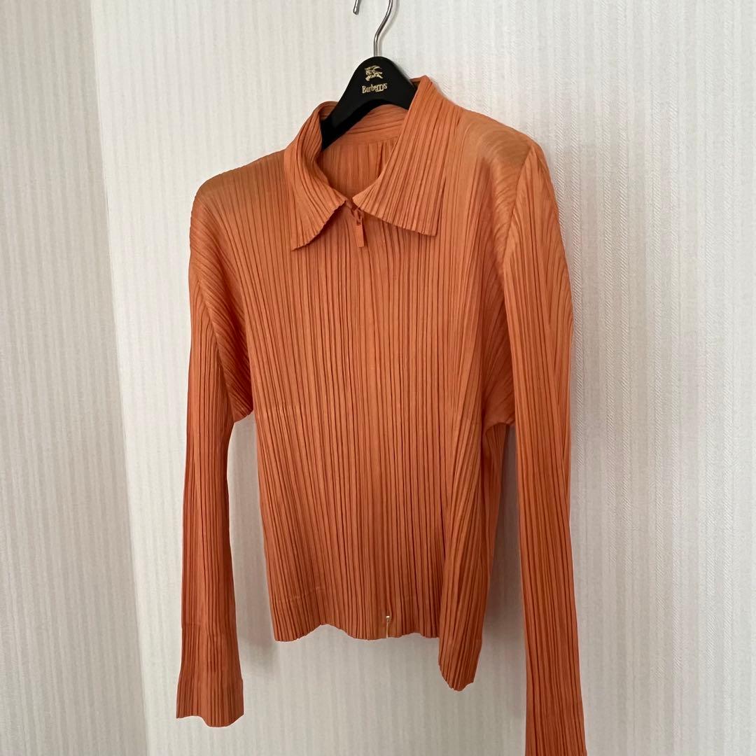 PLEATSPLEASE イッセイミヤケ ジップ式シャツ　オレンジ　3