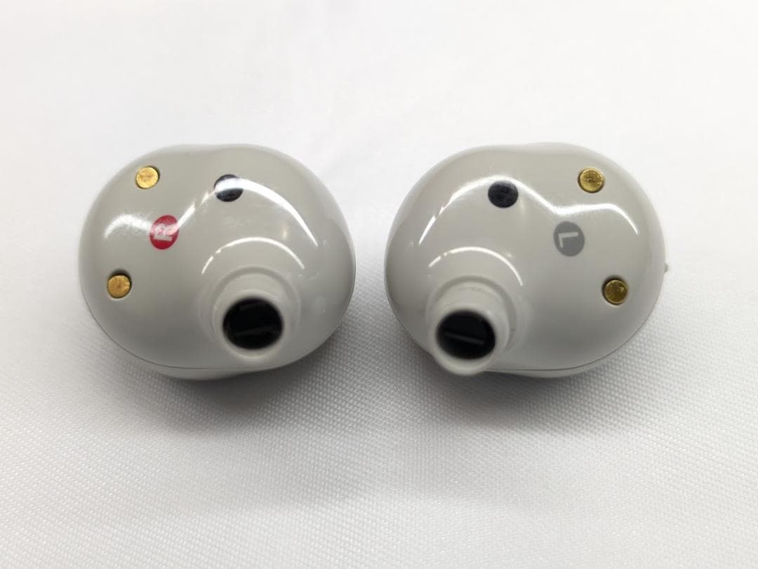 【美品】 WF-1000XM5 プラチナシルバー