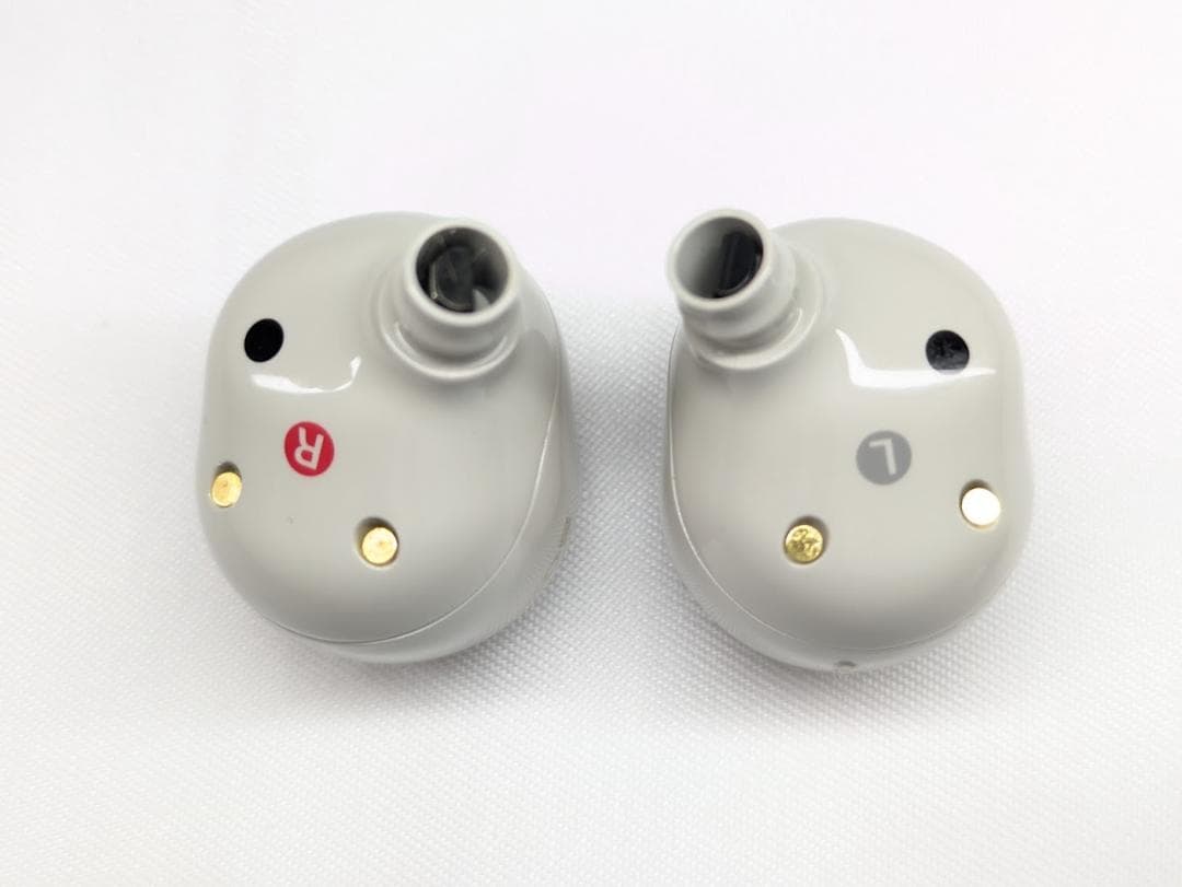 【美品】 WF-1000XM5 プラチナシルバー