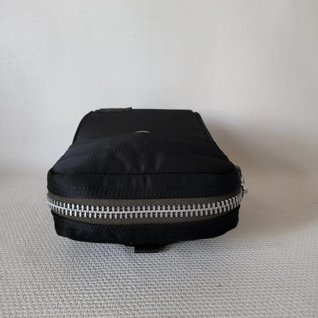 PORTER＿PX TANKER VERTICAL＿タンカーショルダーブラック