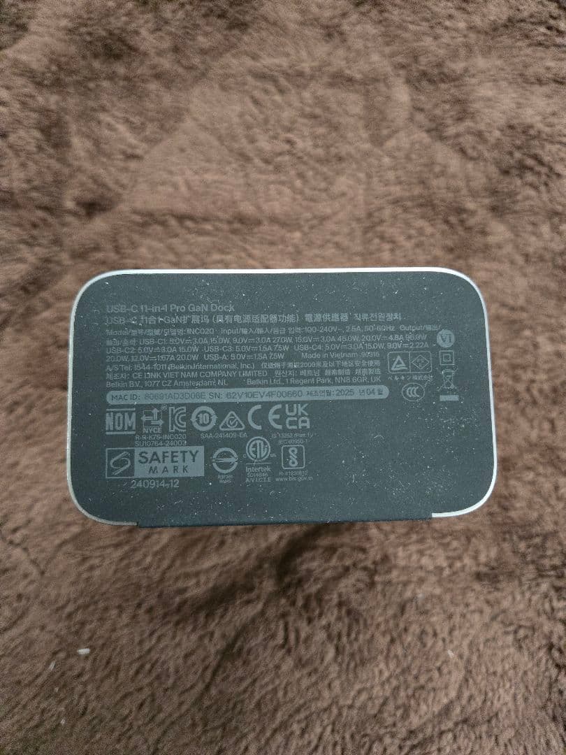 belkin 11-in-1 ドッキングステーション