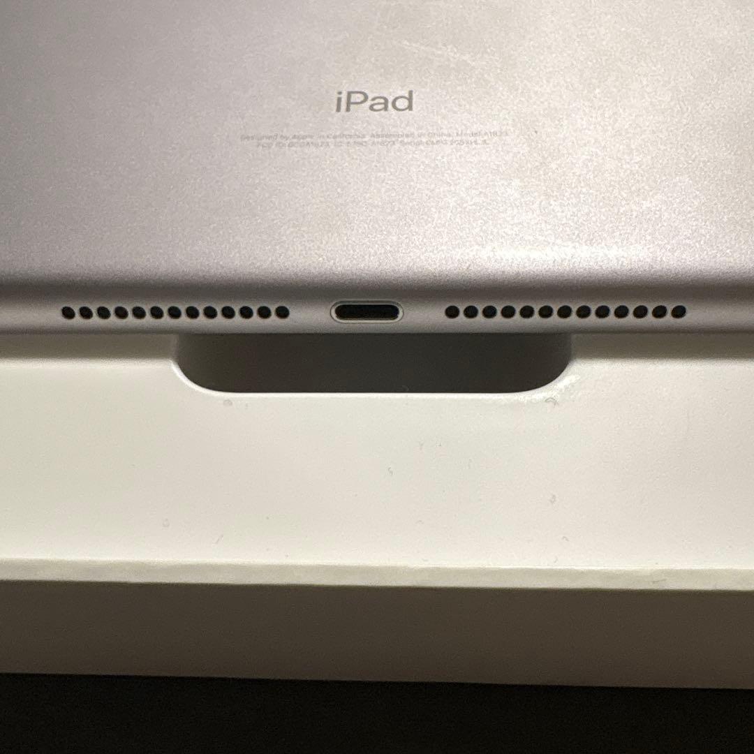 お値下げ！Apple iPad第5世代Wi-Fi+Cellularモデル中古本体