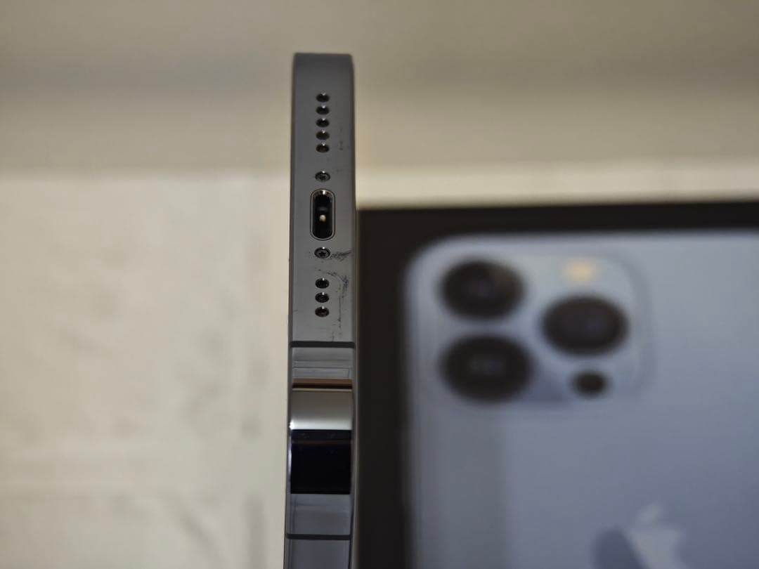 iPhone 13 Pro 256GB シエラブルー おまけ付き