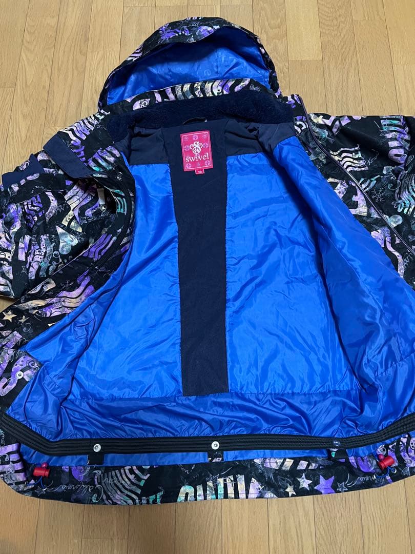swivel スイベル　スノーウェア　上下セット