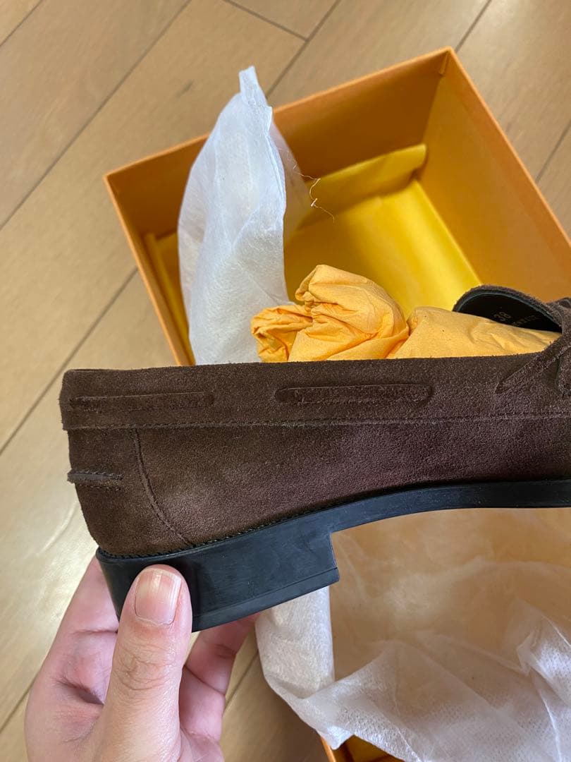 TOD'S ブラウン スエード ローファー(1/7までの出品)