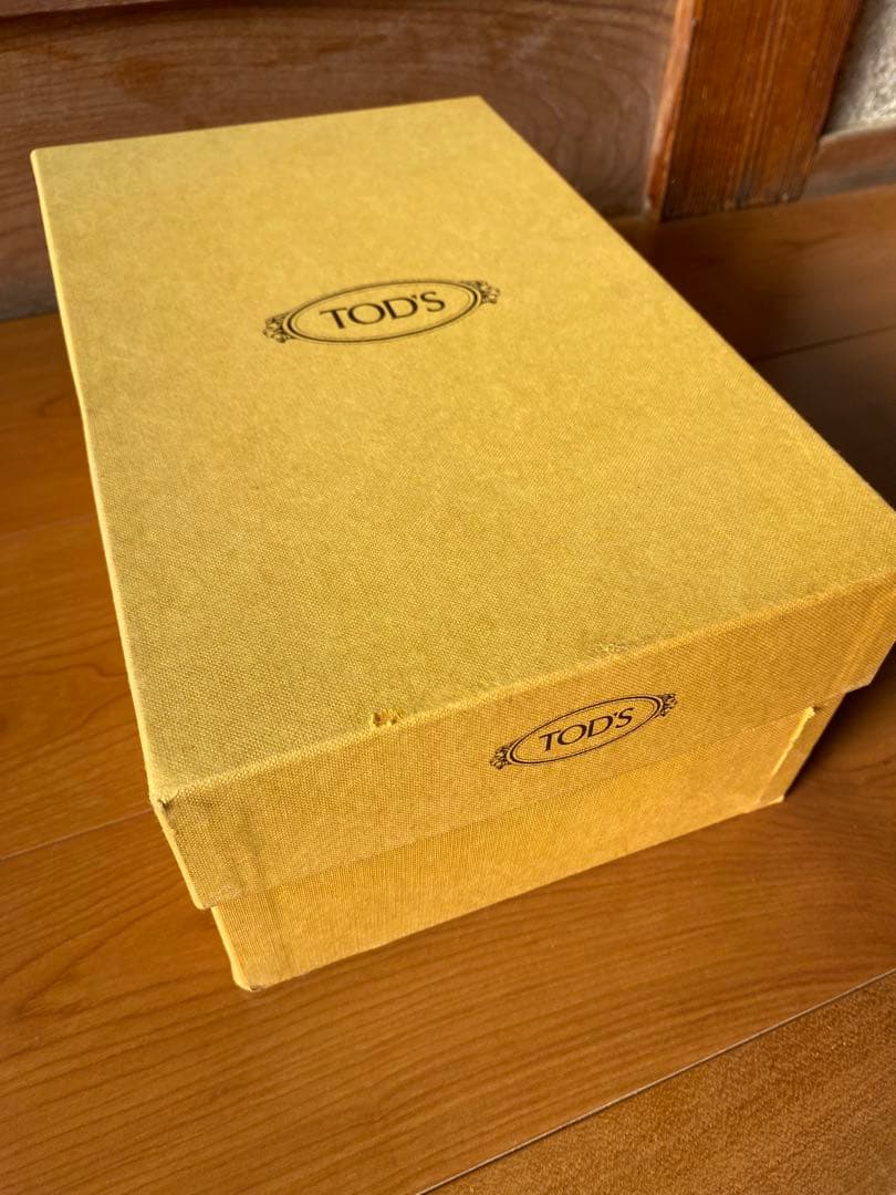 TOD'S ブラウン スエード ローファー(1/7までの出品)