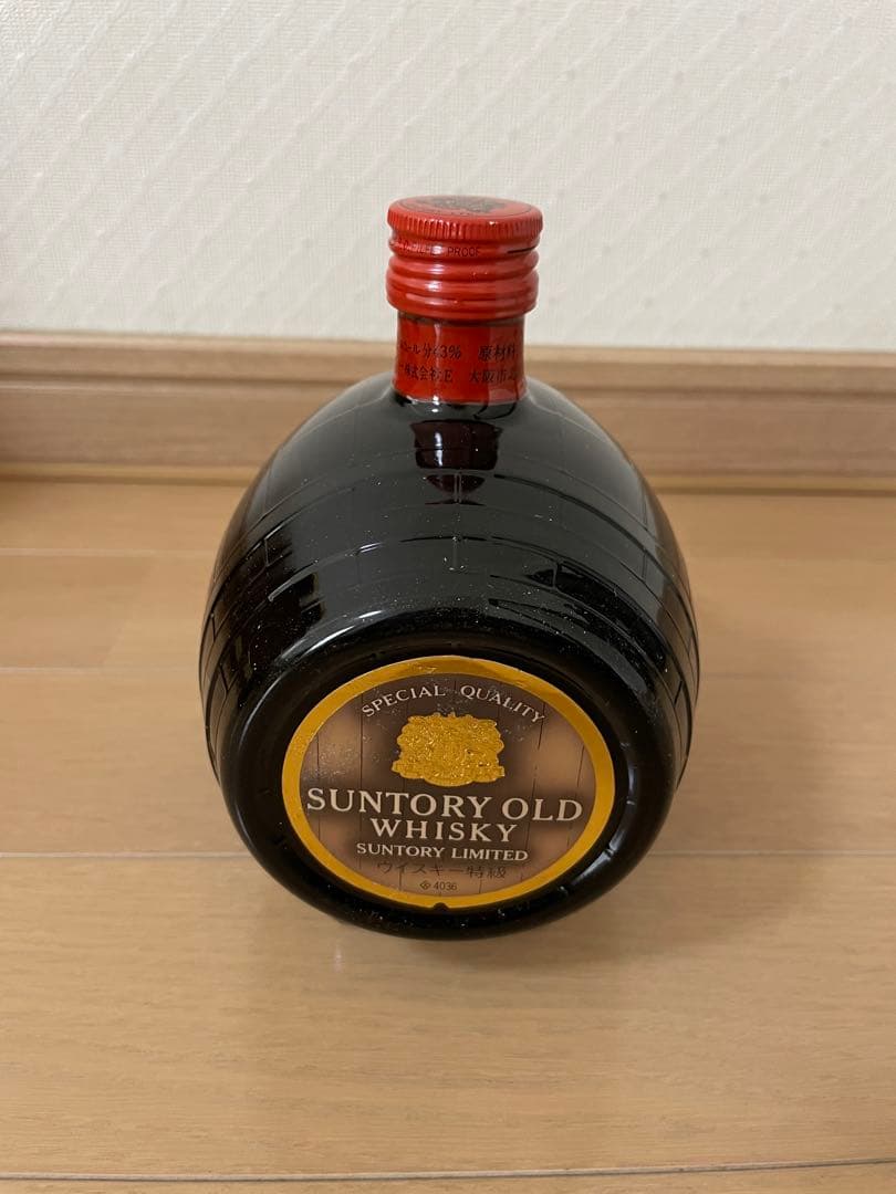 【くりちゃん】サントリーオールドウイスキー　樽型　ブック型　3本セット