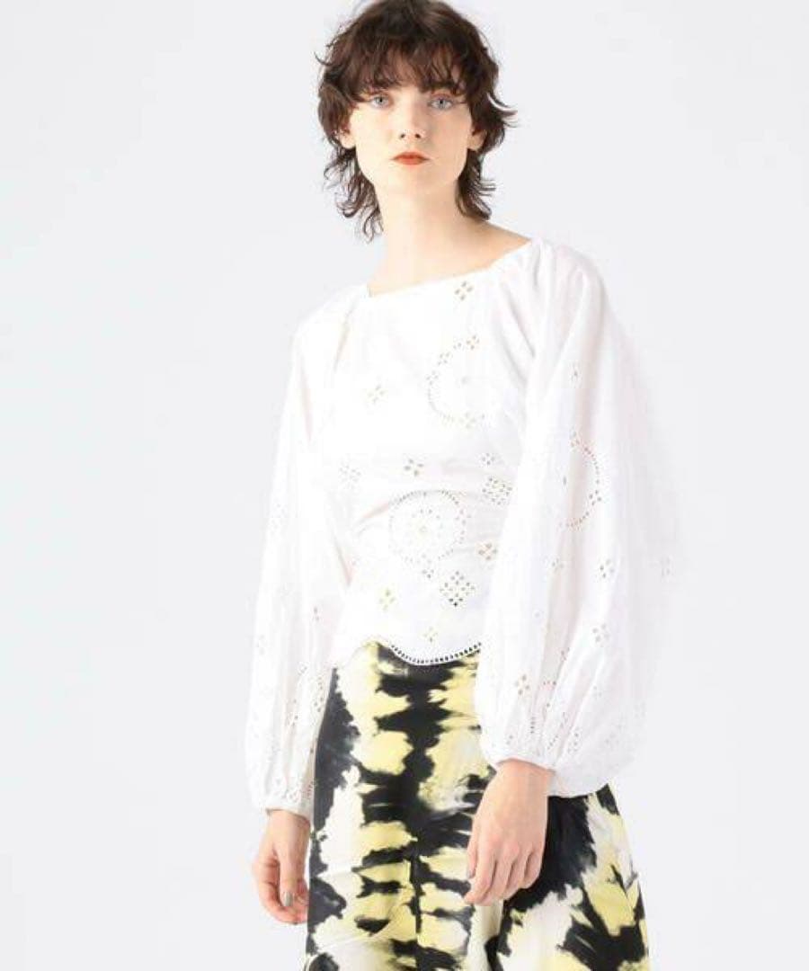 【新品タグ付き】GANNI／ガニー　イギリス刺繍ブラウス　34 白 ※送料込み