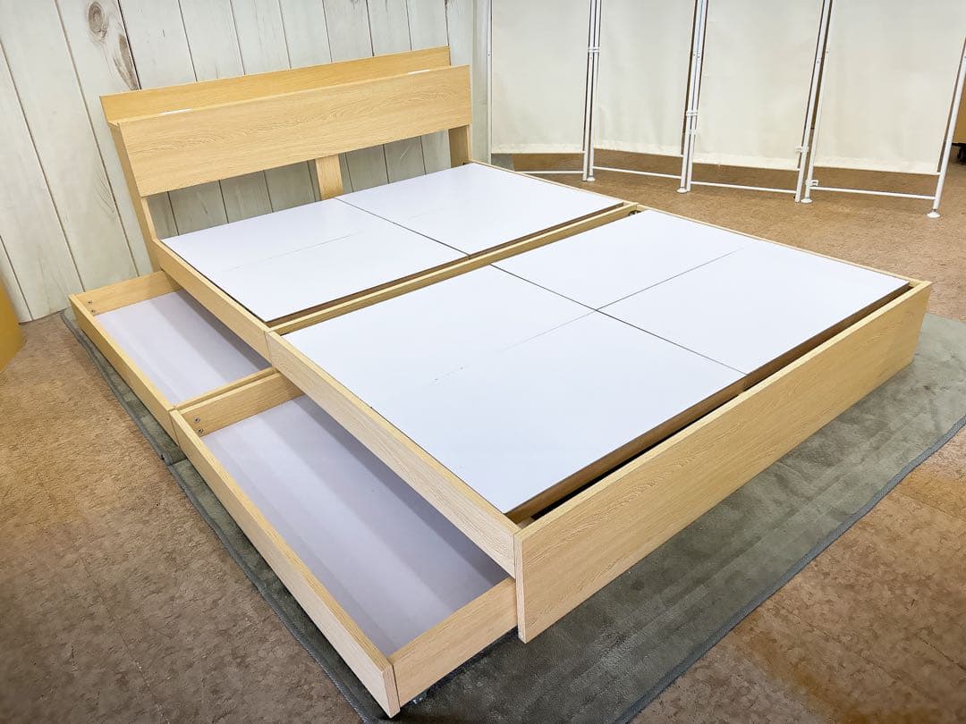 引き出し2杯付きダブルベッドフレーム