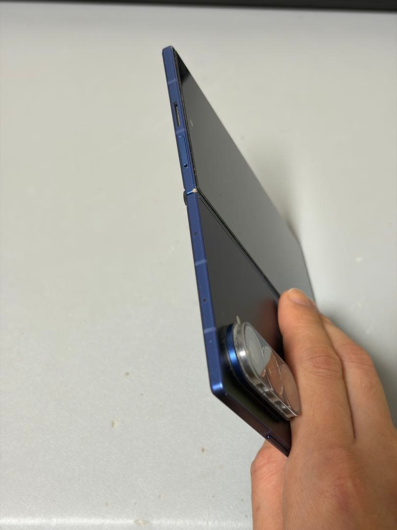 Galaxy Z Fold7 512GB SIMフリー ブルー シャドウ　韓国版