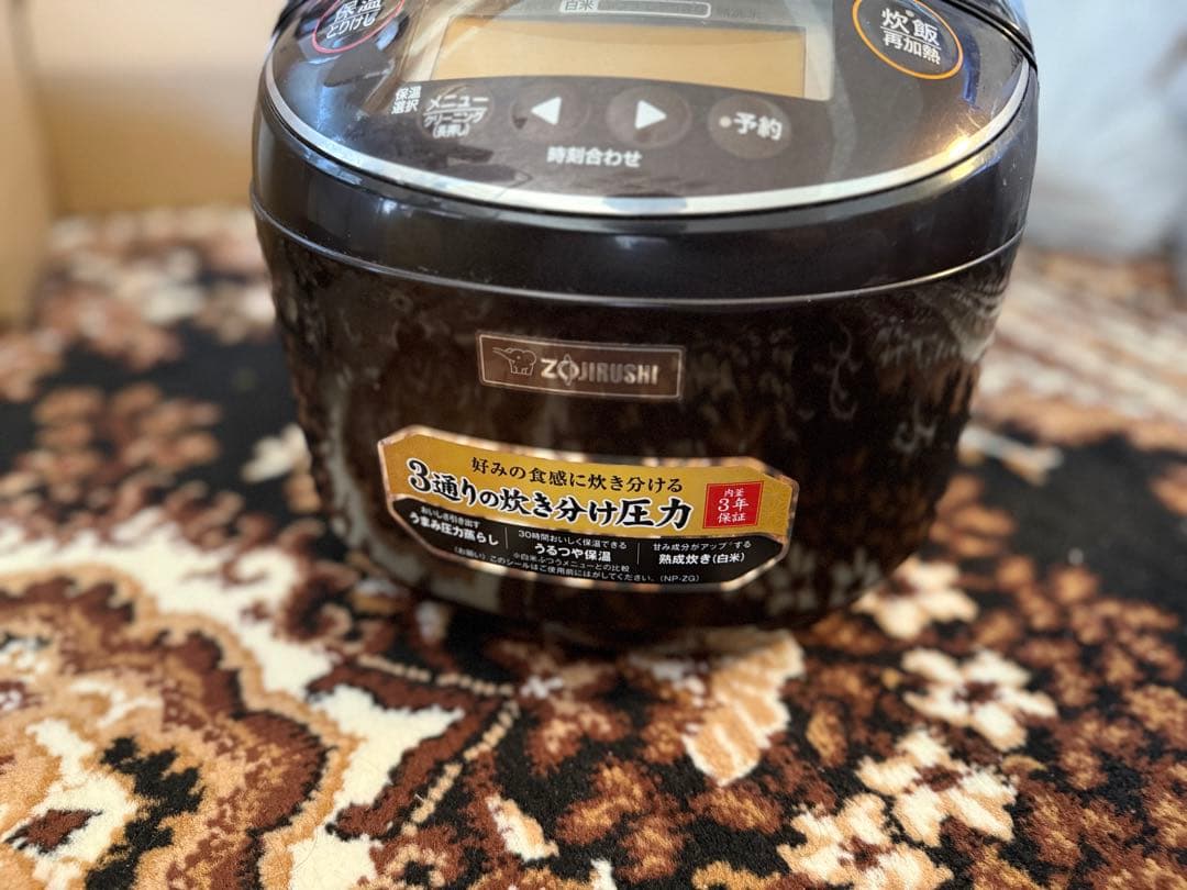 【中古美品】象印 NP-ZG18 炊飯器 圧力IH 一升炊き ZOJIRUSHI