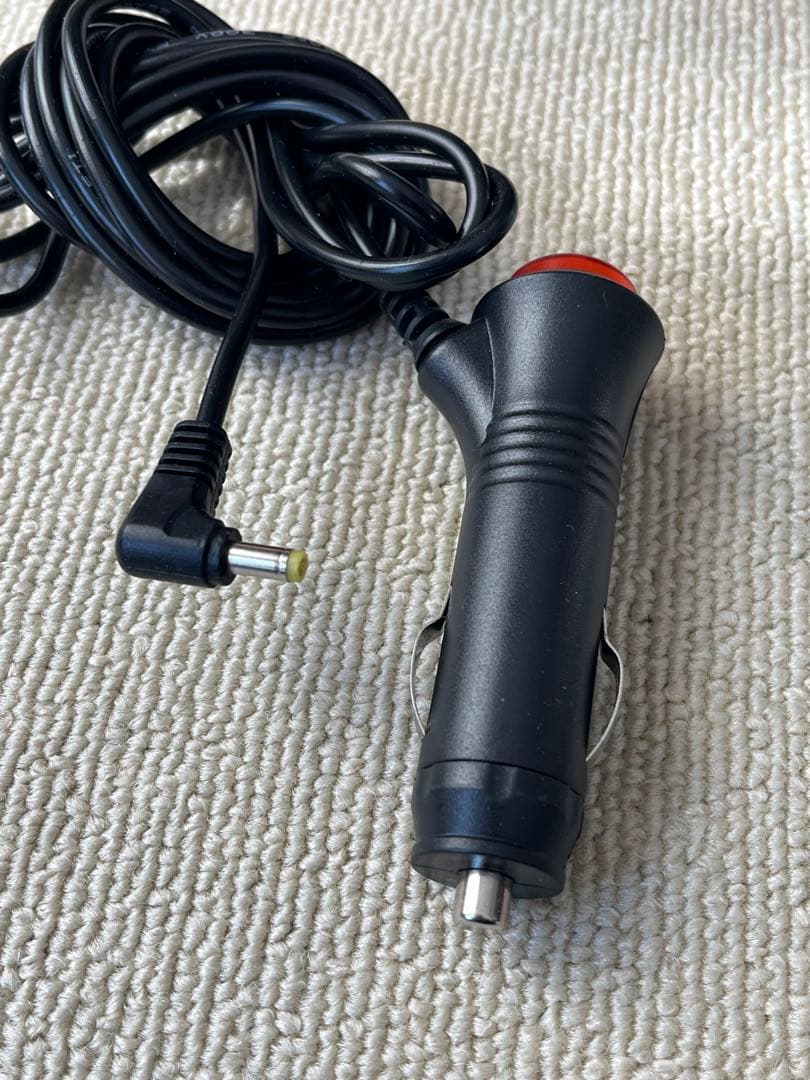 大画面11.6リアモニター　センターヘッドレスト