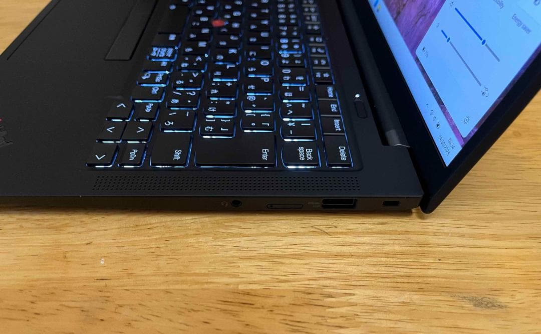Windowsノート本体 Lenovo X1 Carbon Gen 9 16GB 512 LTE 84%