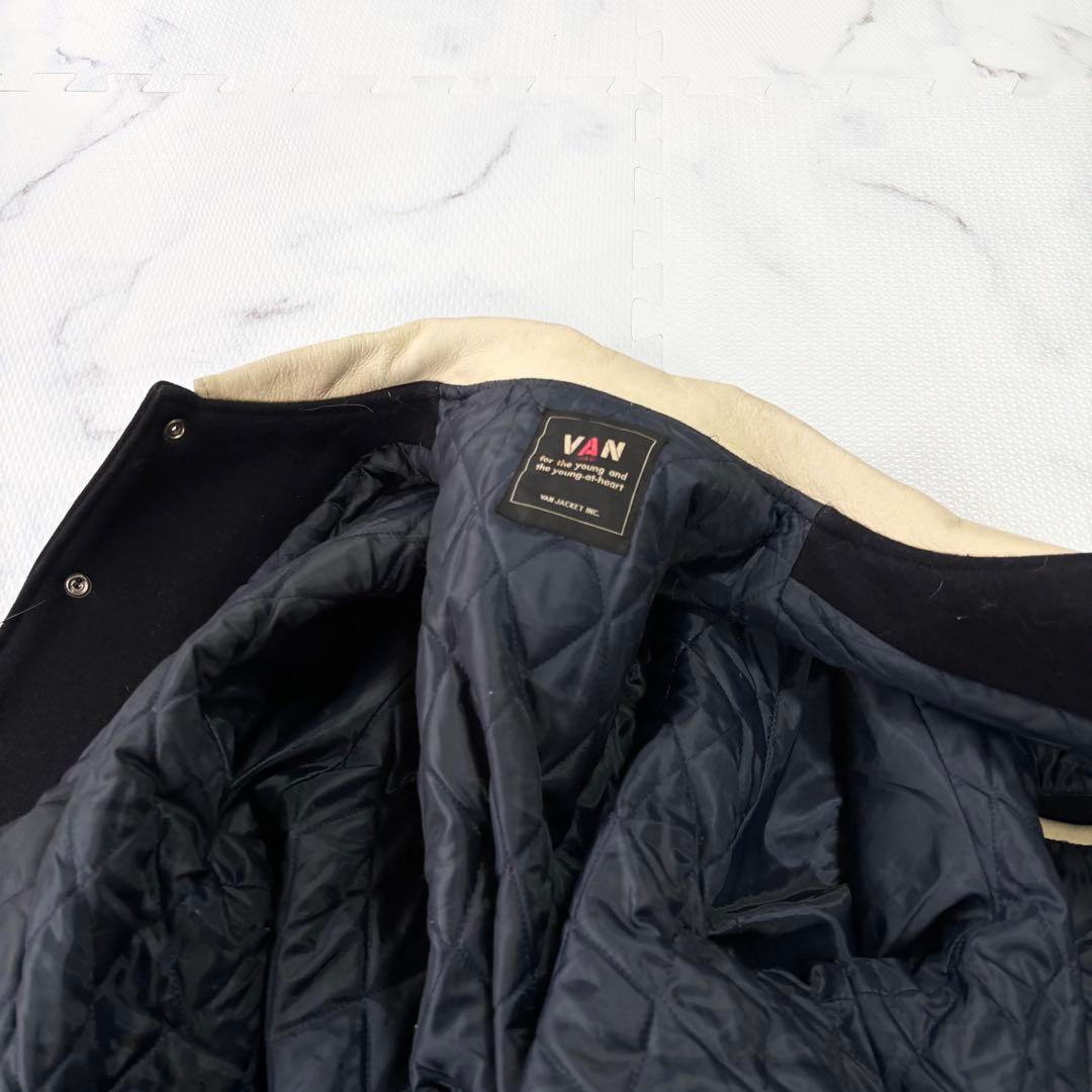 ✨大人気✨VAN JACKET ヴァン　 スタジャン袖レザー　アーチロゴ　紺L