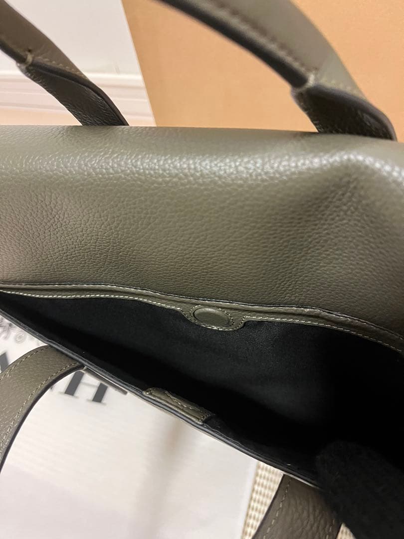 新品未使用60%オフ半額コーチcoachビジネスバッグA4サイズショルダートート