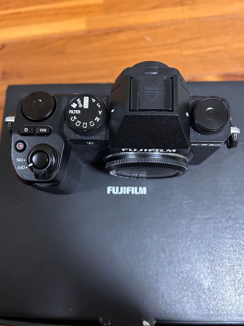 FUJIFILM X-S20 ミラーレスカメラ XC15-45mm