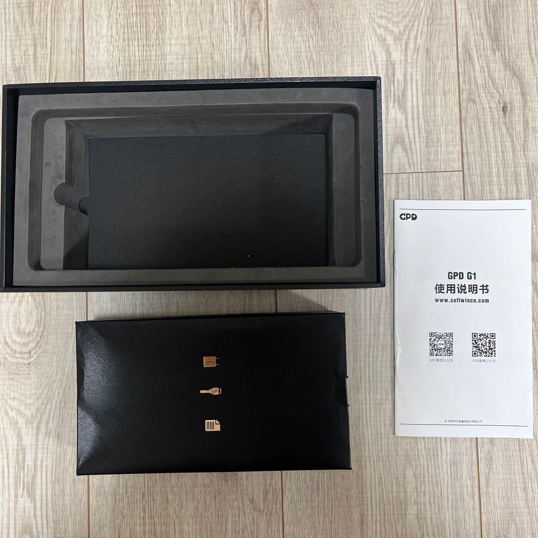 GPD G1 OCuLinkケーブルとミッキーアダプタ付き