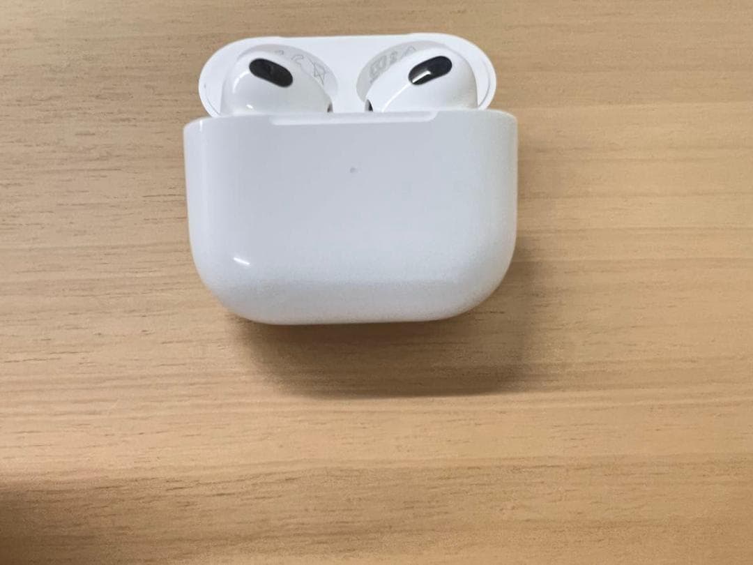 AirPods 第3世代 A2083｜右耳通電不可｜左耳・ケース