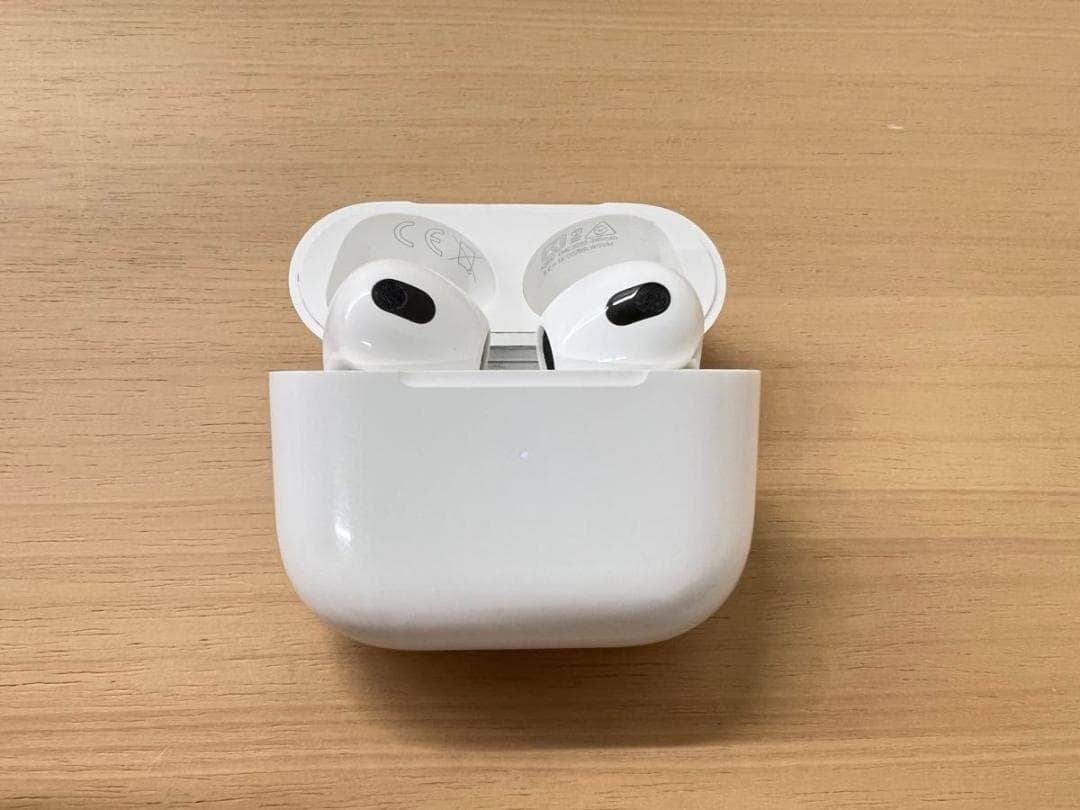 AirPods 第3世代 A2083｜右耳通電不可｜左耳・ケース