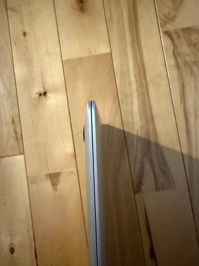 M1 MacBook Air(16GB/256GB) スペースグレイ