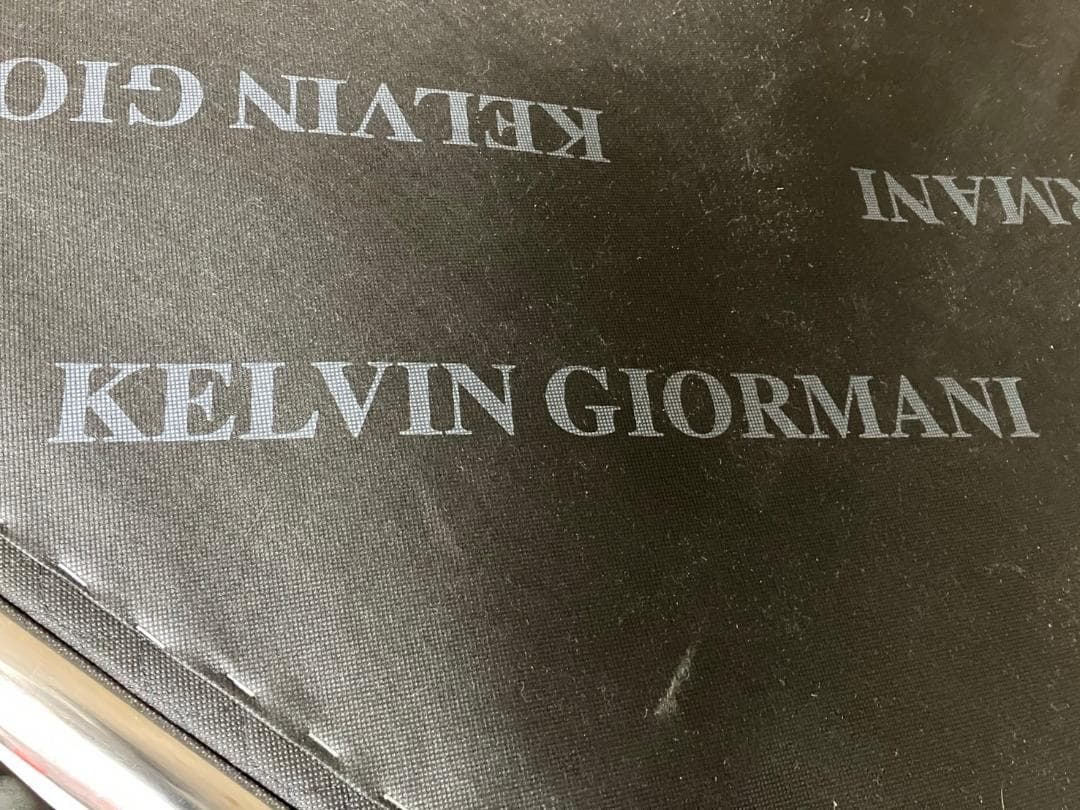 『KELVIN GIORMANI』ケルビンジョルマーニ センターテーブル