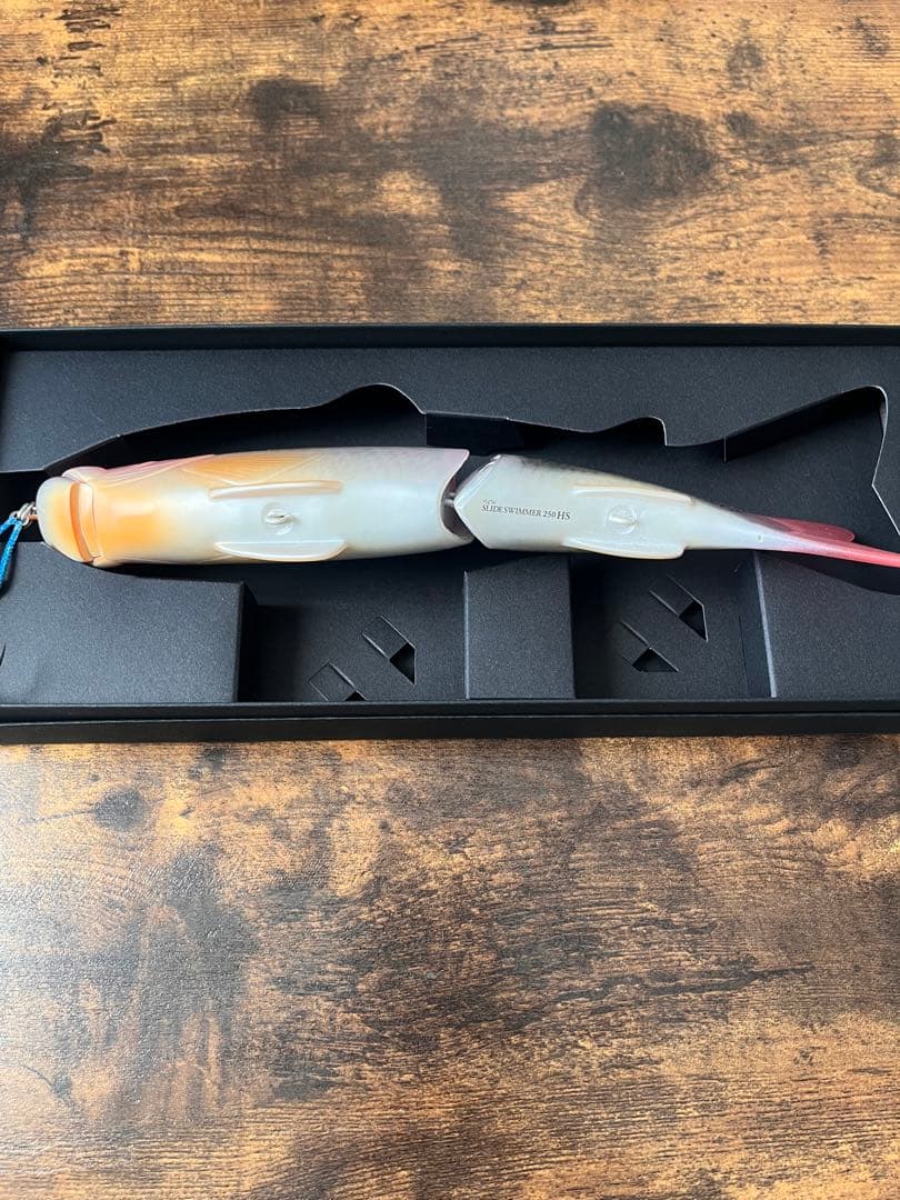 デプス　スライドスイマー250ヘッドショット