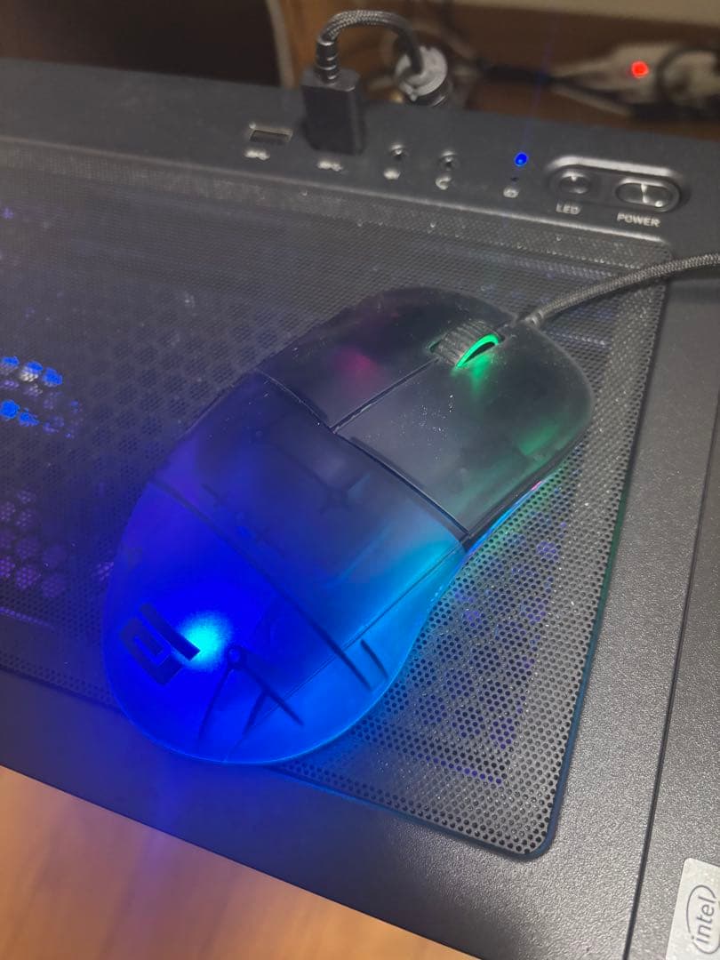 週末値下げ！おまけ付！いろいろ光る！自作ゲーミングPC中古！i7 RTX2070