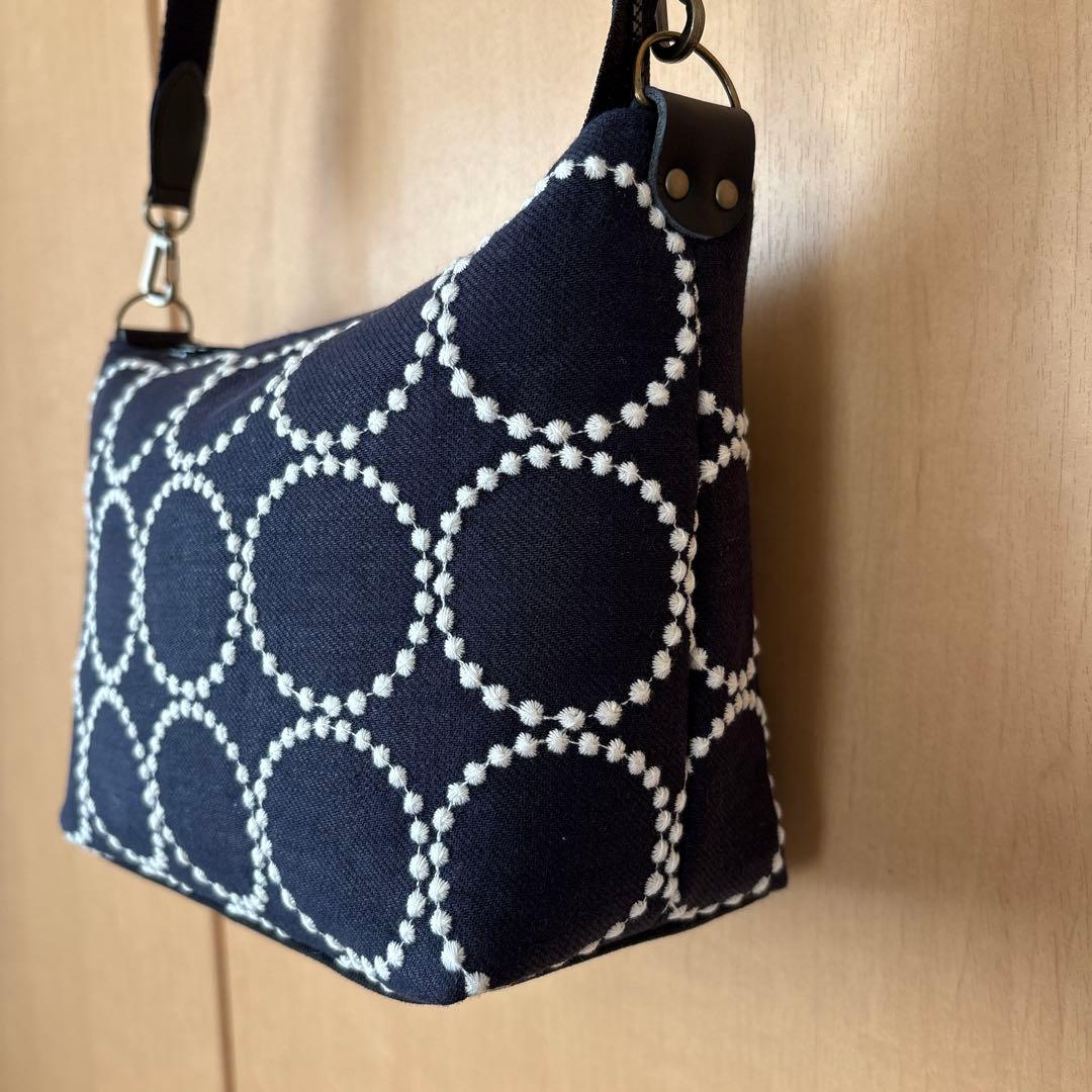 ハンドメイド　ふっくらショルダーバッグ　ミナペルホネン　タンバリン