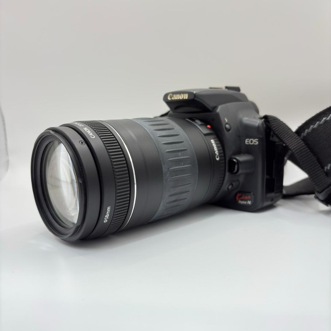 Canon EOS Kiss Digital N デジタル一眼レフカメラ（K）