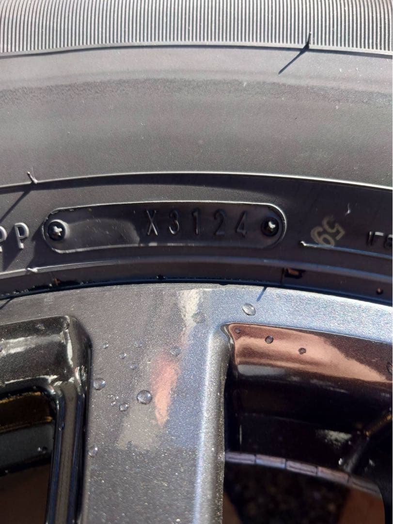 トヨタ 18インチ ホイールセット ランドクルーザー　ランクル　新品　新車外し