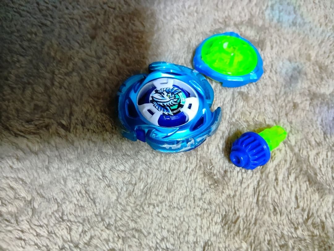 ベイブレードx　エアロペガサス　ベイブレード　レアベイ