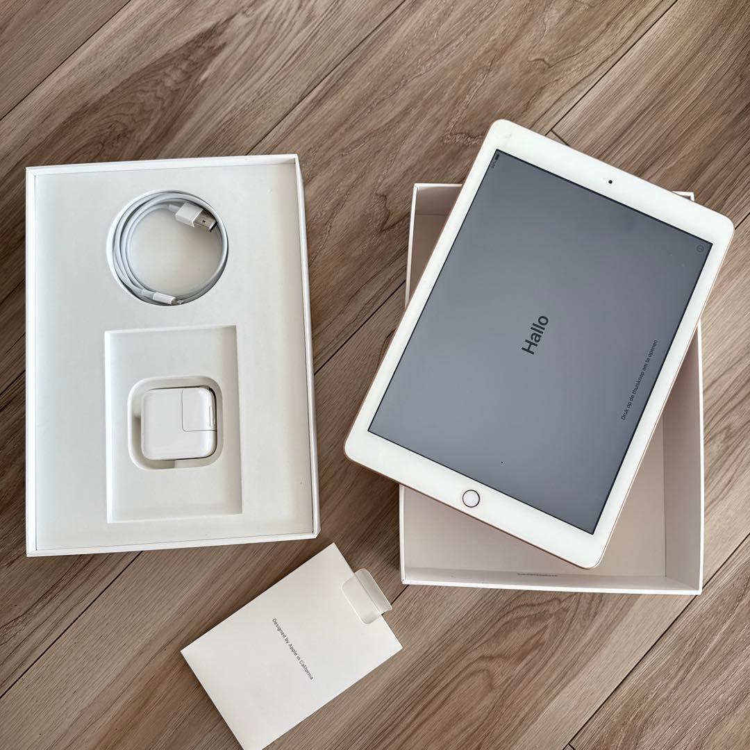 iPad mini第6世代　本体 充電ケーブル・アダプタ付き