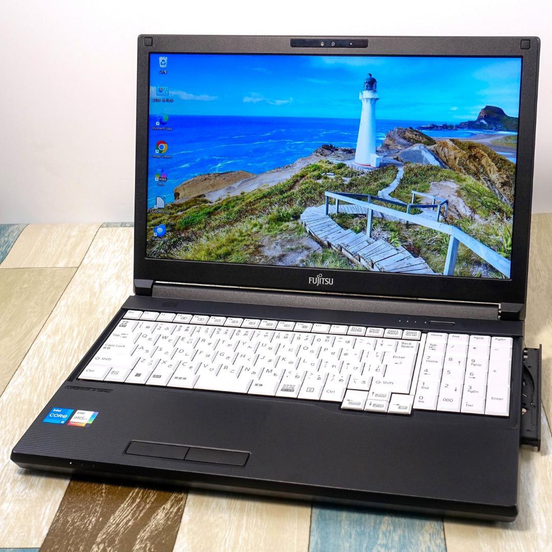 超高速大容量新品ＳＳＤ１ＴＢ搭載✨美品の２０２３年製✨１２世代ｉ５に大容量メモリ