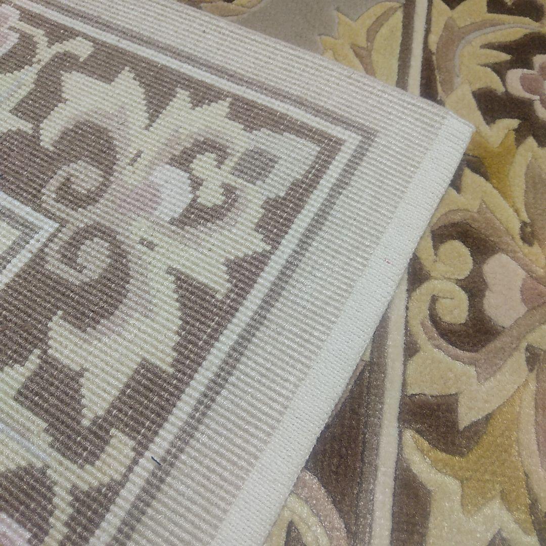 シルク緞通　シルク段通　玄関マット　手織り　高級　新品　未使用　大きいサイズ