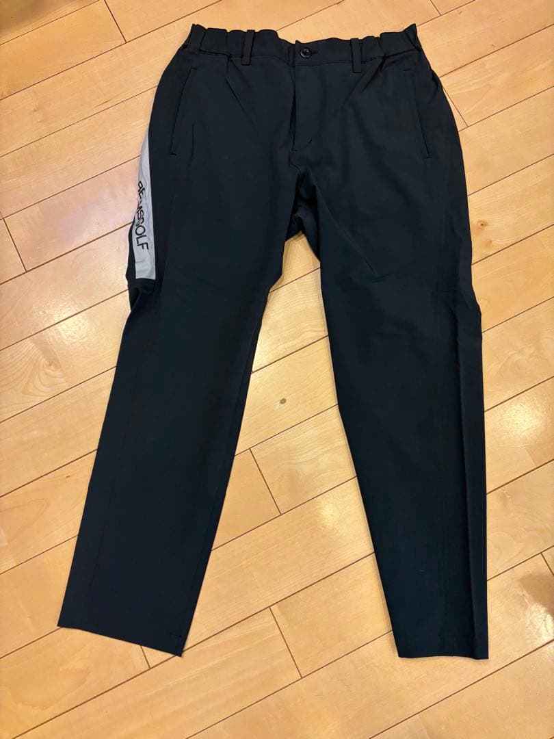 BEAMS GOLF 黒パンツ ウエストゴム
