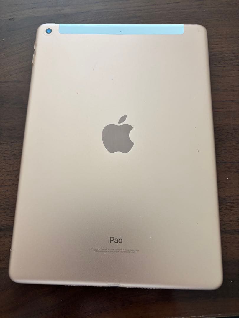 iPad 第6世代 32GB Wi-Fiモデル