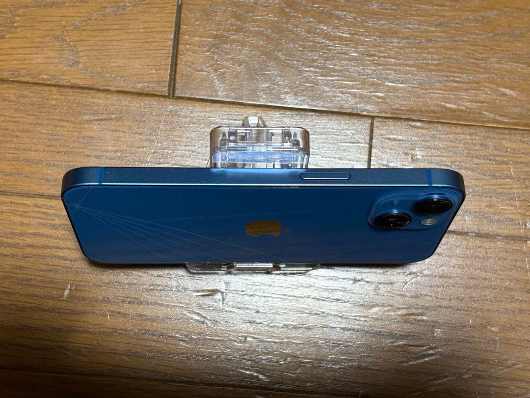 【箱付き】Apple iPhone 13 本体128GB 背面ひび割れ有