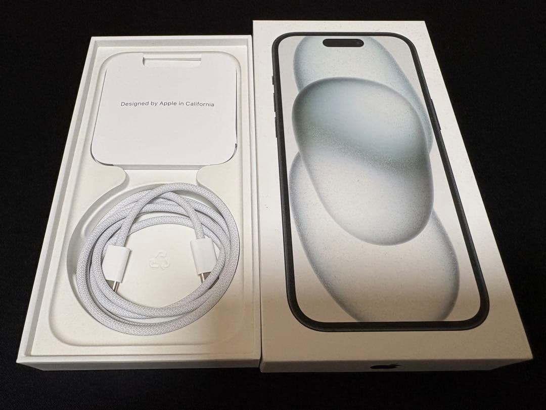 iPhone15 本体 128GB ブラック SIMフリー