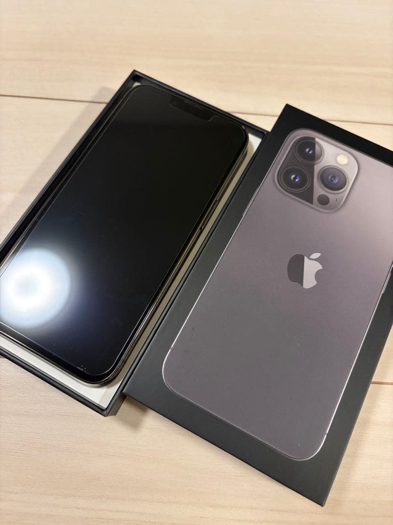 【美品】iPhone13pro グラファイト
