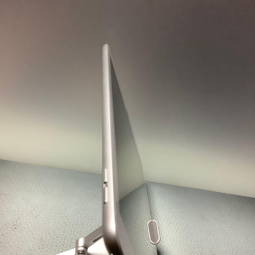 iPad 8世代32G wifi silver 91% 美品