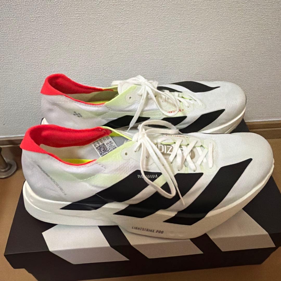 【美品✨】ADIZERO ADIOS PRO 4 ホワイト 27.5cm