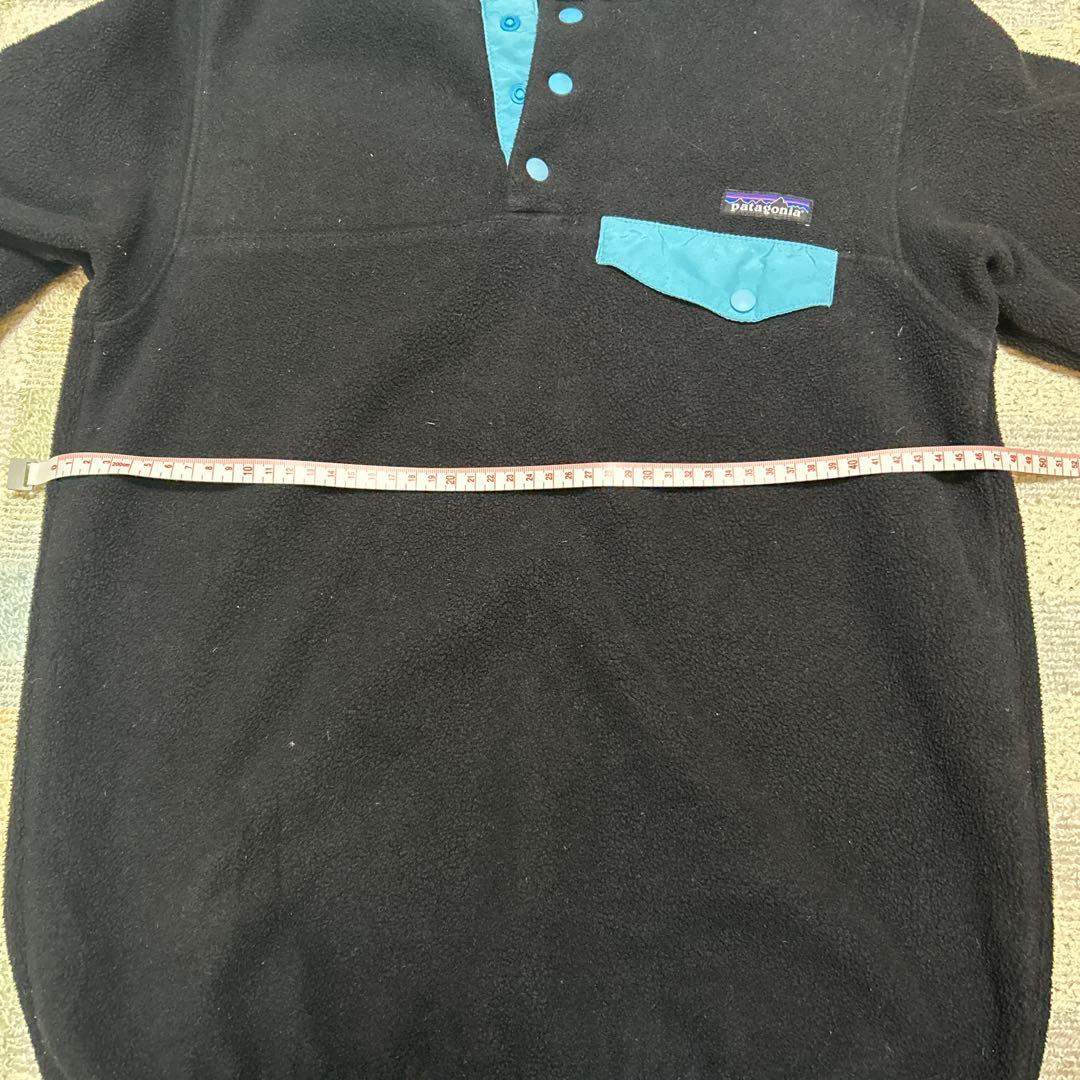 Patagonia プルオーバーフリース 黒/青