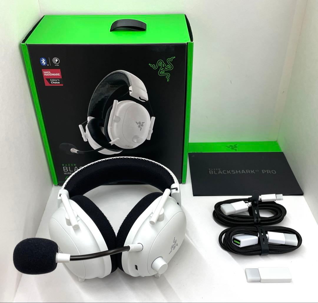 ヘッドホン RAZER BLACKSHARK V2 PRO WHITE EDITION