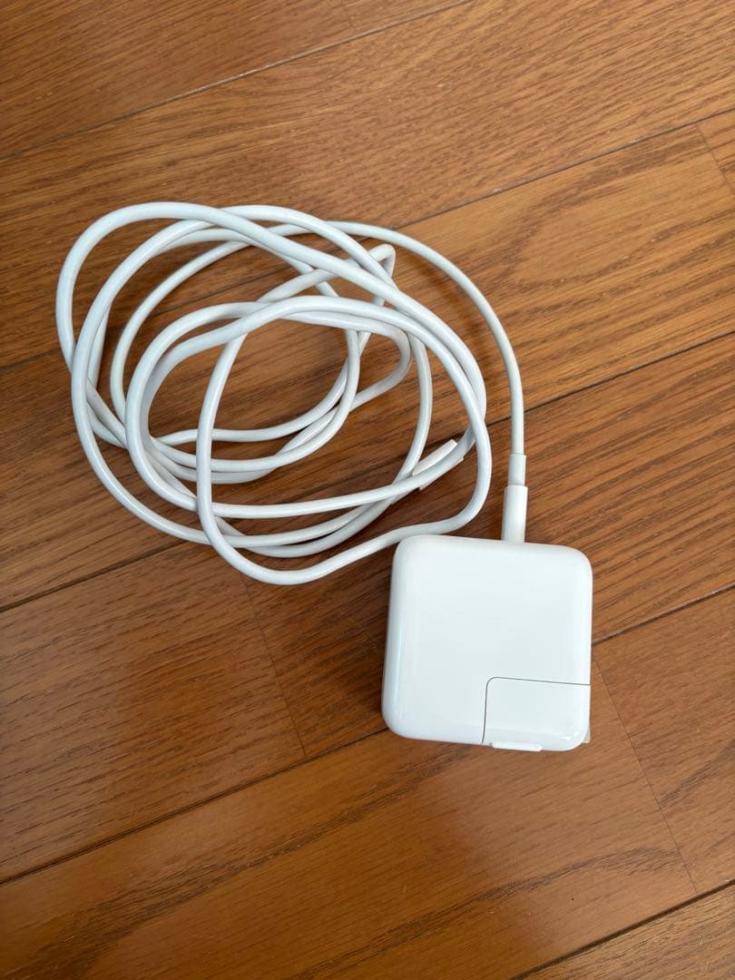 MacBook 13インチ ローズゴールド 本体と充電器付き